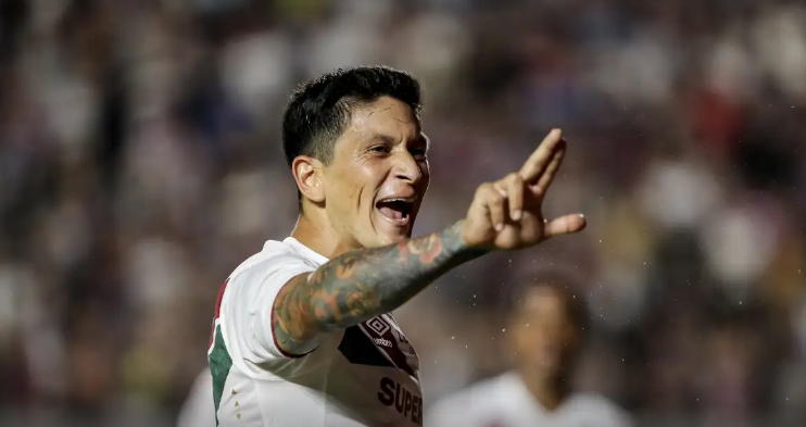 Com direito a gol 100 de Cano, Flu se classifica na Copa do Brasil